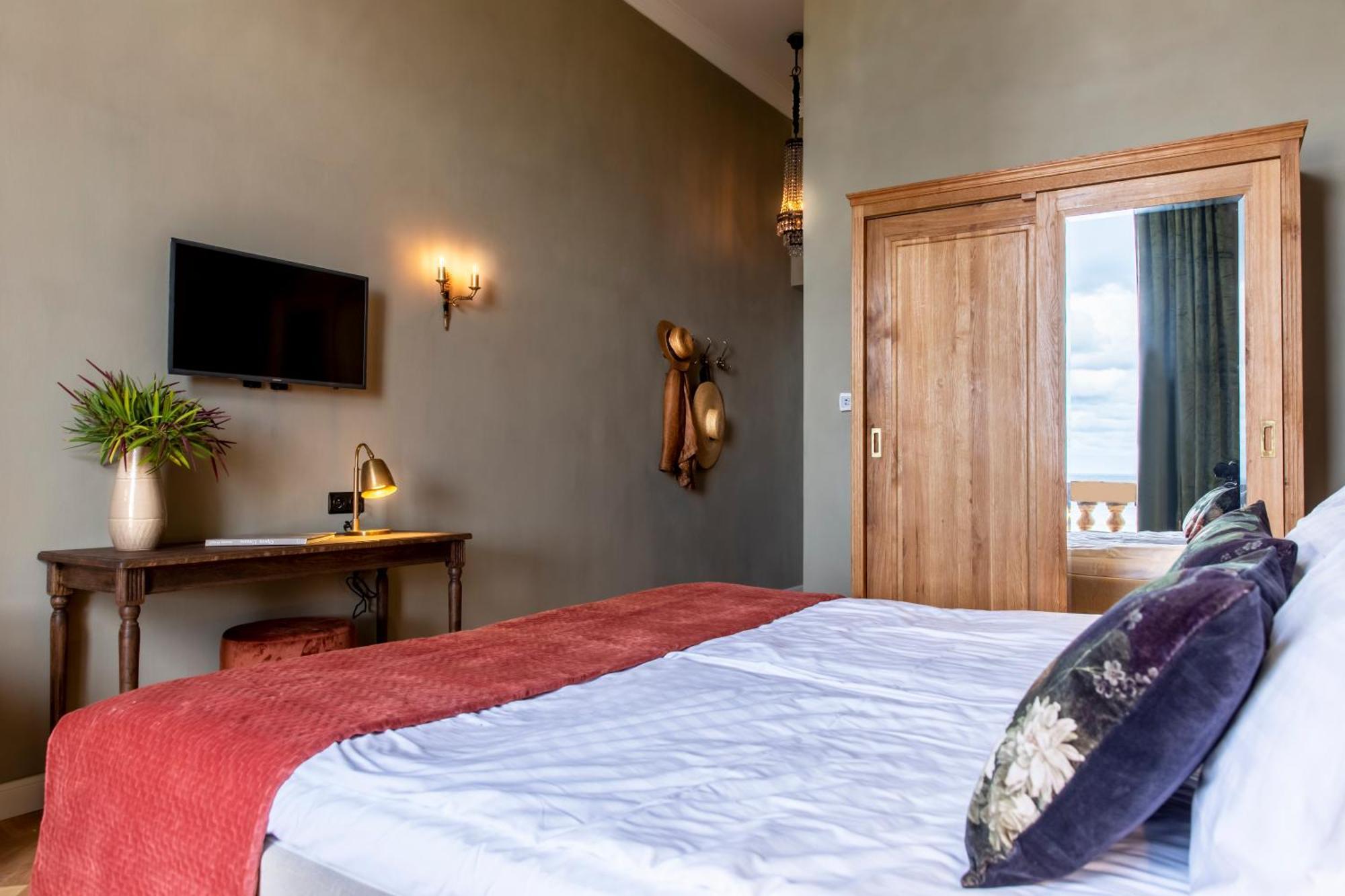 Langley Resort Napoleon Bonaparte LʼÎle-Rousse Pokoj fotografie
